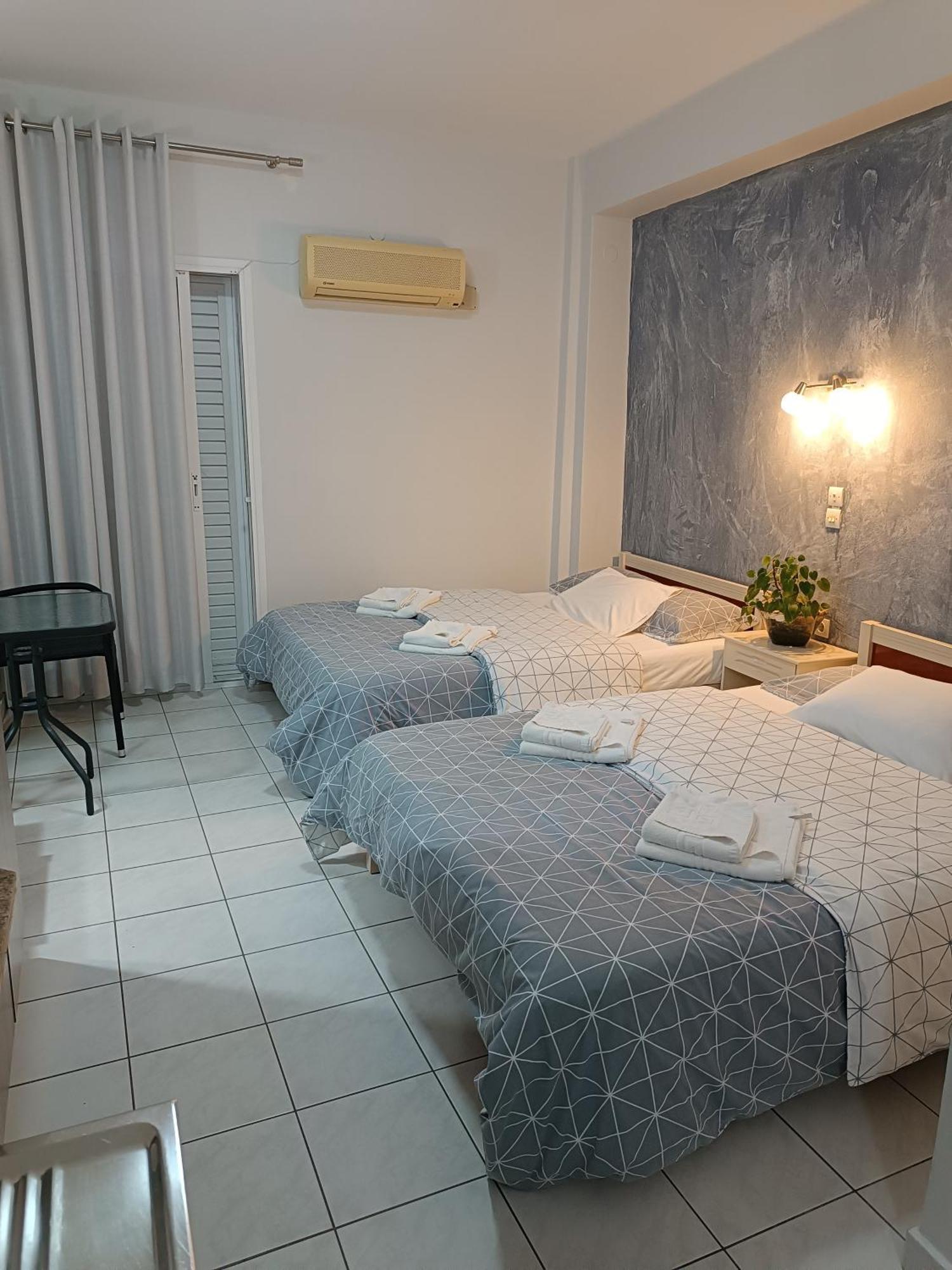 Rooms Anastasia Paralia Екстер'єр фото