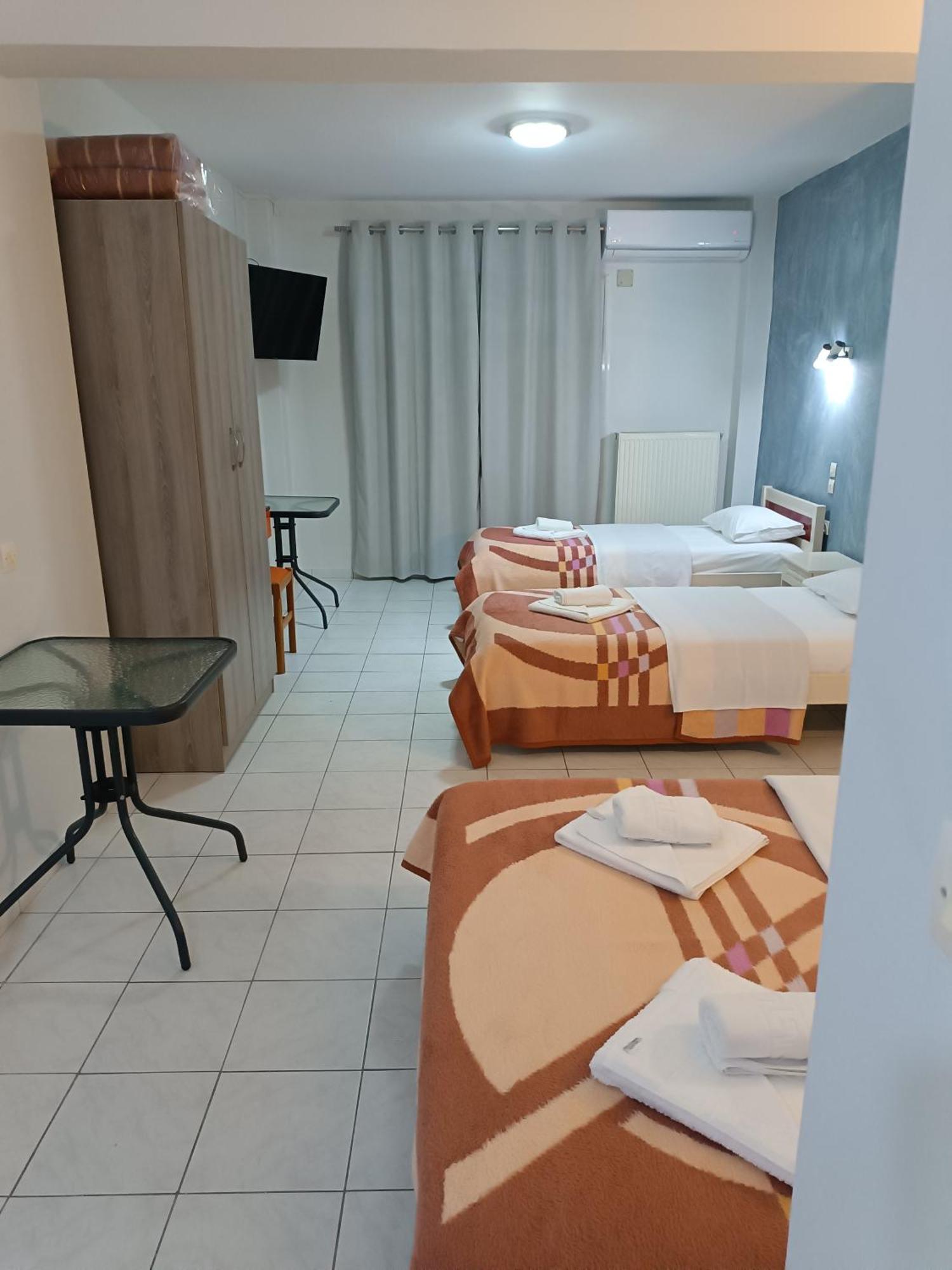 Rooms Anastasia Paralia Екстер'єр фото
